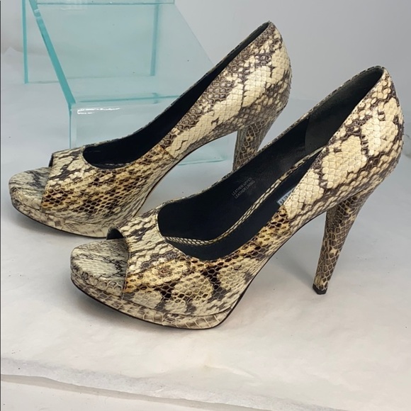 Vera Wang Lavender Sz 7.5M Selima Peep Toe Heels - Picture 6 of 13